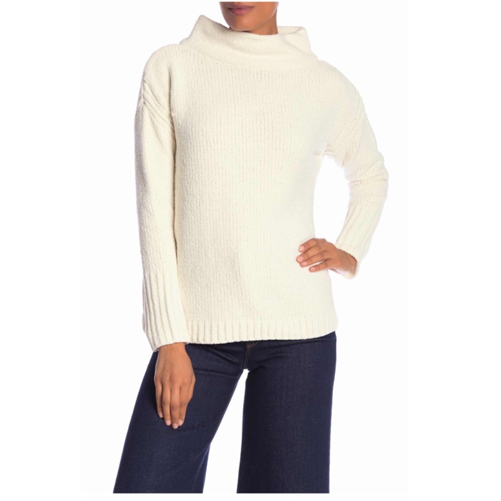 Chenille Mock Neck Dolman Sweater in Ivory
